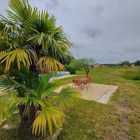 Jumapi House Pensjonat Fontaine-le-Comte