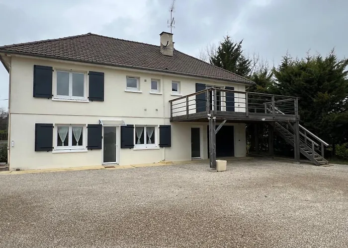 Guest house Jumapi House Fontaine-le-Comte