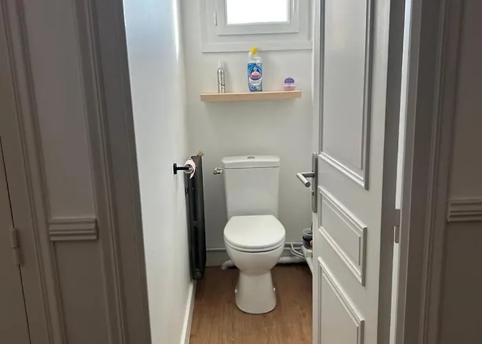 Guest house Jumapi House Fontaine-le-Comte